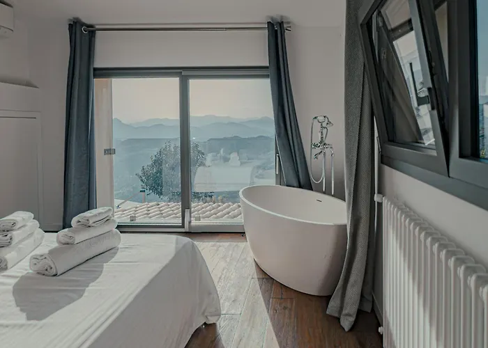 Villa Magliolo Panoramic Luxury Retreat